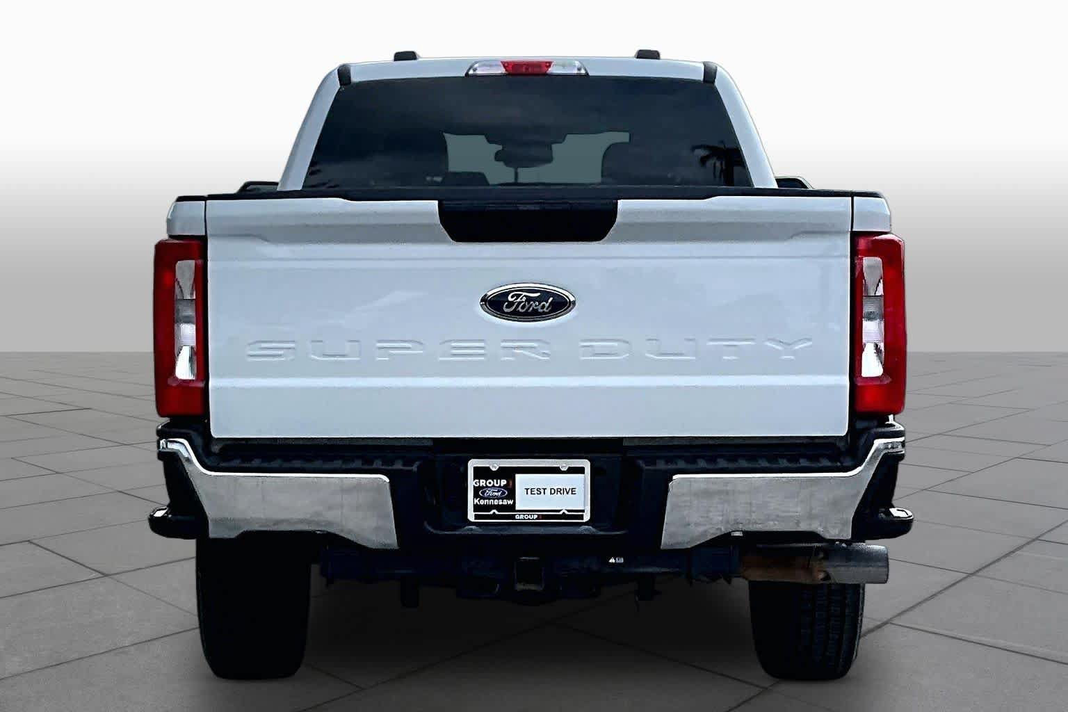 Used 2025 Ford F250 XLT AWD/4WD image 5