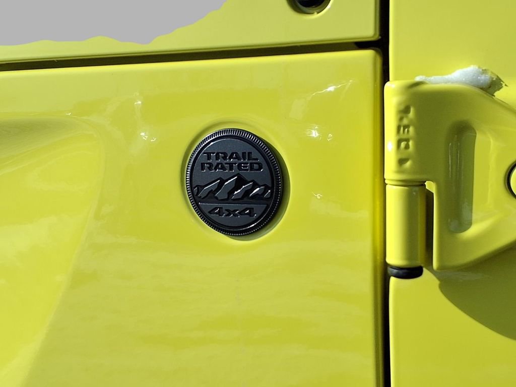 Certified 2023 Jeep Gladiator Sport image 21