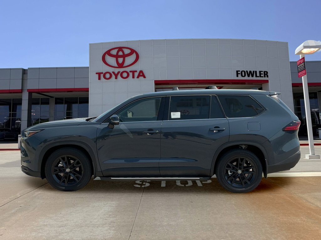 New 2026 Toyota Grand Highlander FWD image 3