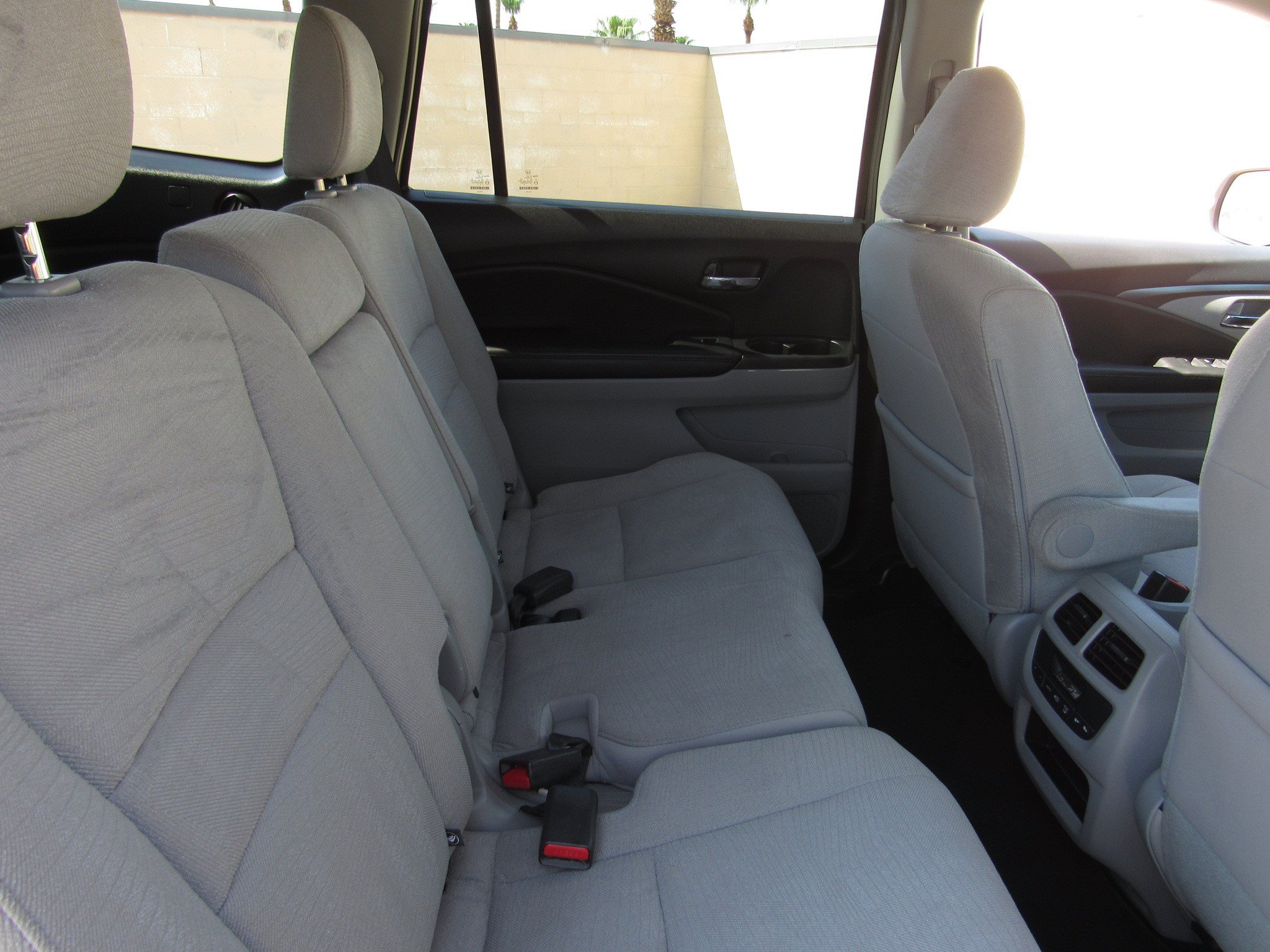 Used 2017 Honda Pilot EX image 11