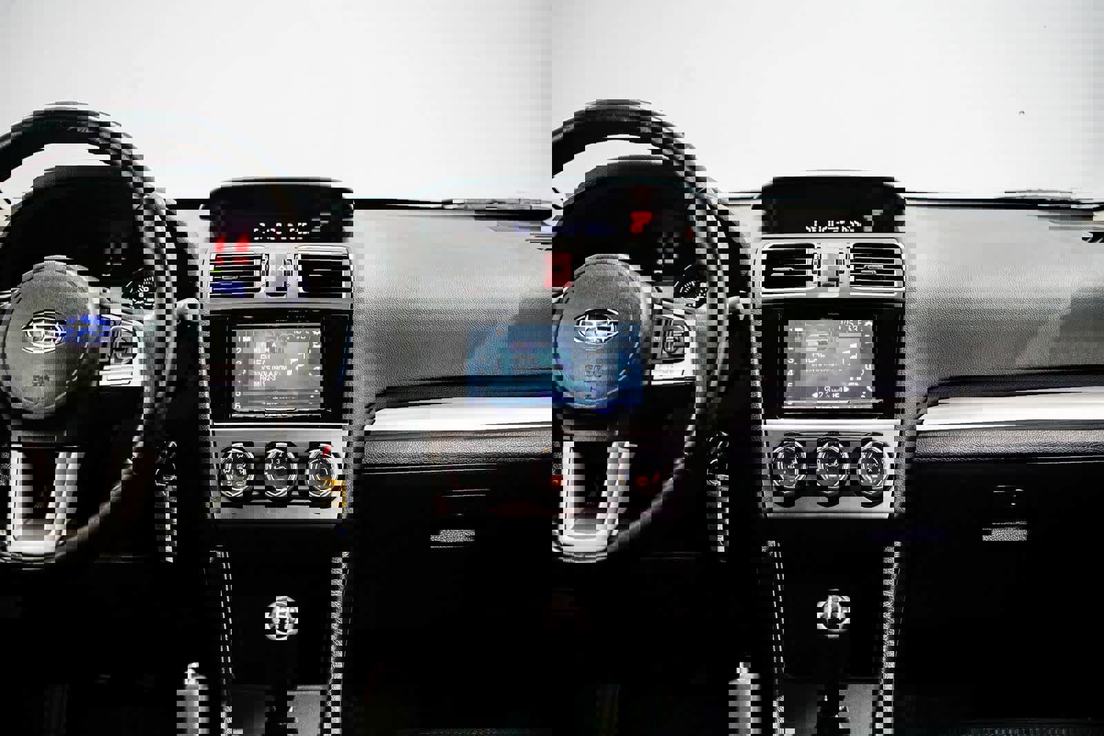 Used 2016 Subaru Crosstrek 2.0i Premium image 12