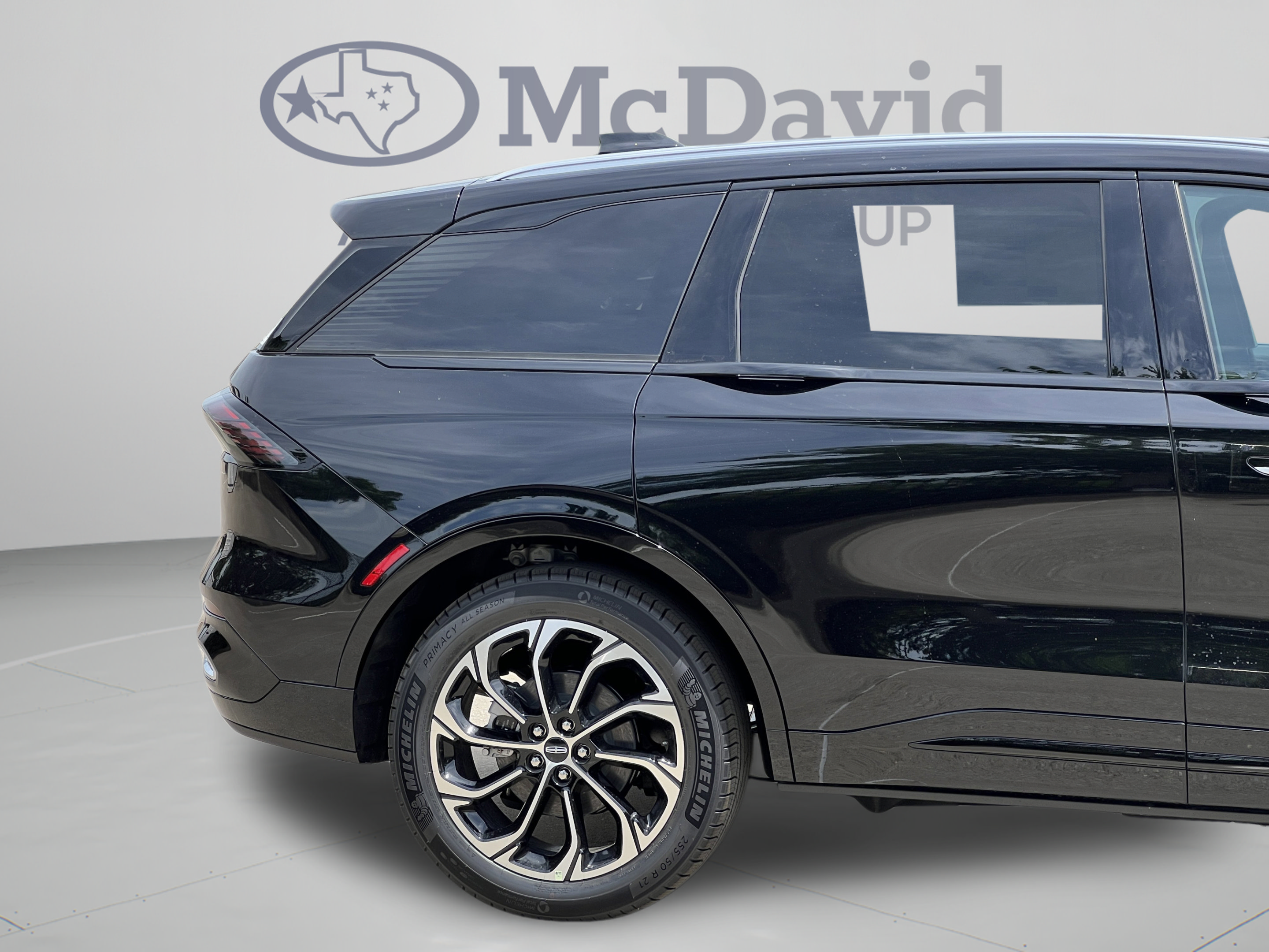New 2026 Lincoln Nautilus Reserve AWD/4WD image 26