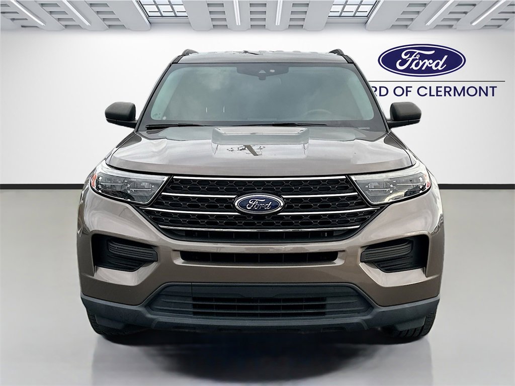 Used 2021 Ford Explorer XLT image 2