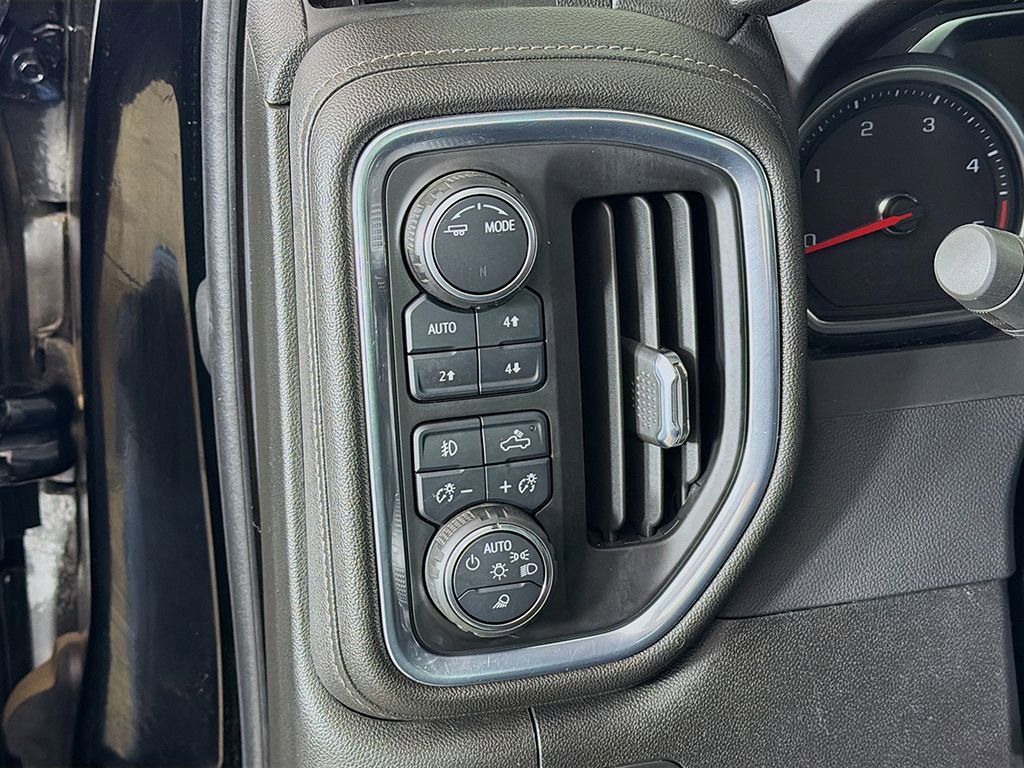Used 2023 Chevrolet Silverado 2500 High Country image 33