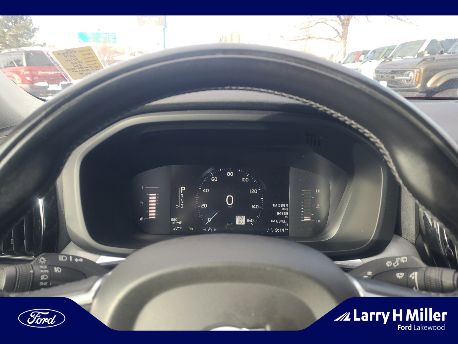 Used 2019 Volvo XC60 T5 Momentum w/ Premium Package image 10