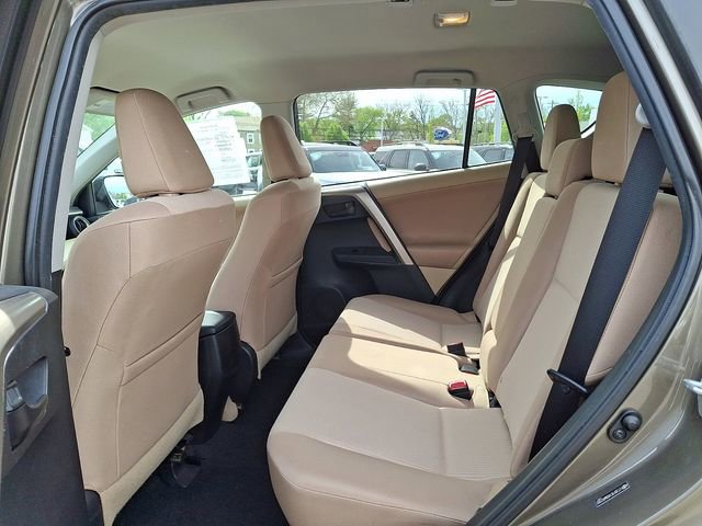 Used 2013 Toyota RAV4 LE AWD/4WD image 14