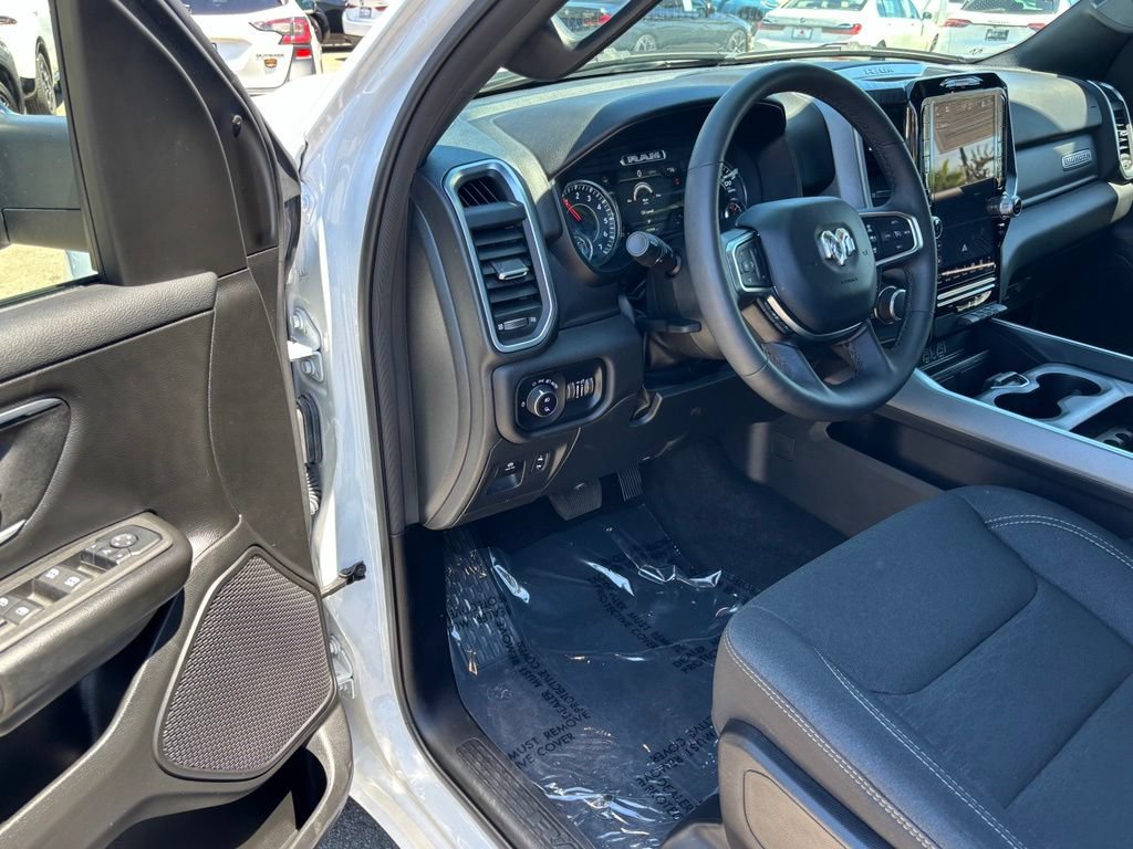 Used 2025 RAM 1500 Big Horn AWD/4WD image 12