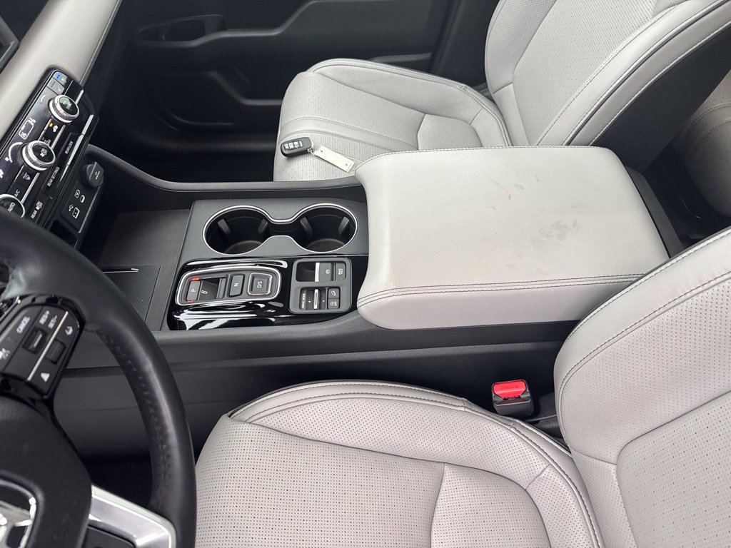 Certified 2025 Honda Pilot Elite image 27