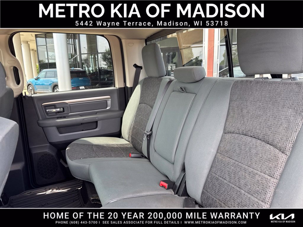 Used 2015 RAM 1500 Big Horn AWD/4WD image 39