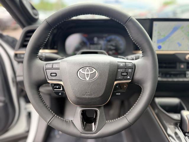 Used 2026 Toyota Crown Signia w/ Advanced Technology Package AWD/4WD image 12