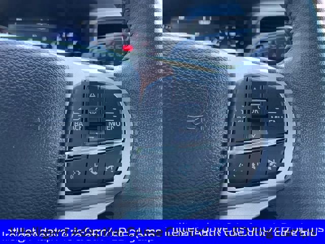 Used 2023 Ford Explorer XLT w/ Equipment Group 202A image 7