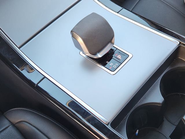 Used 2025 Land Rover Range Rover Evoque S AWD/4WD image 19