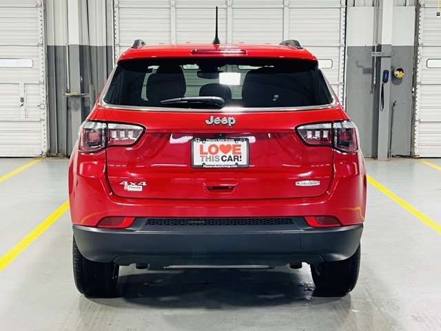 Used 2024 Jeep Compass Latitude image 16