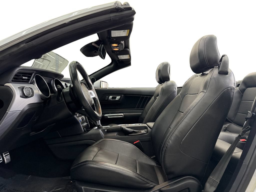 Used 2021 Ford Mustang Premium RWD image 10
