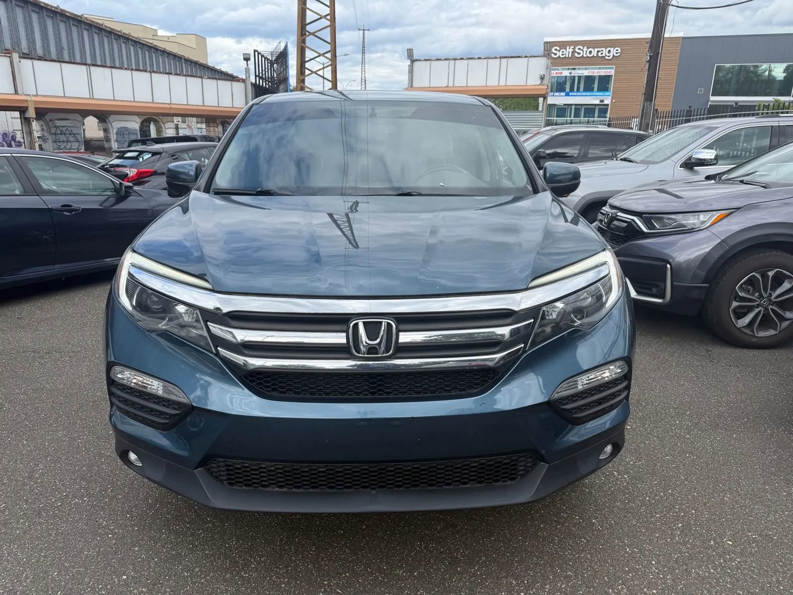Used 2017 Honda Pilot EX-L image 2