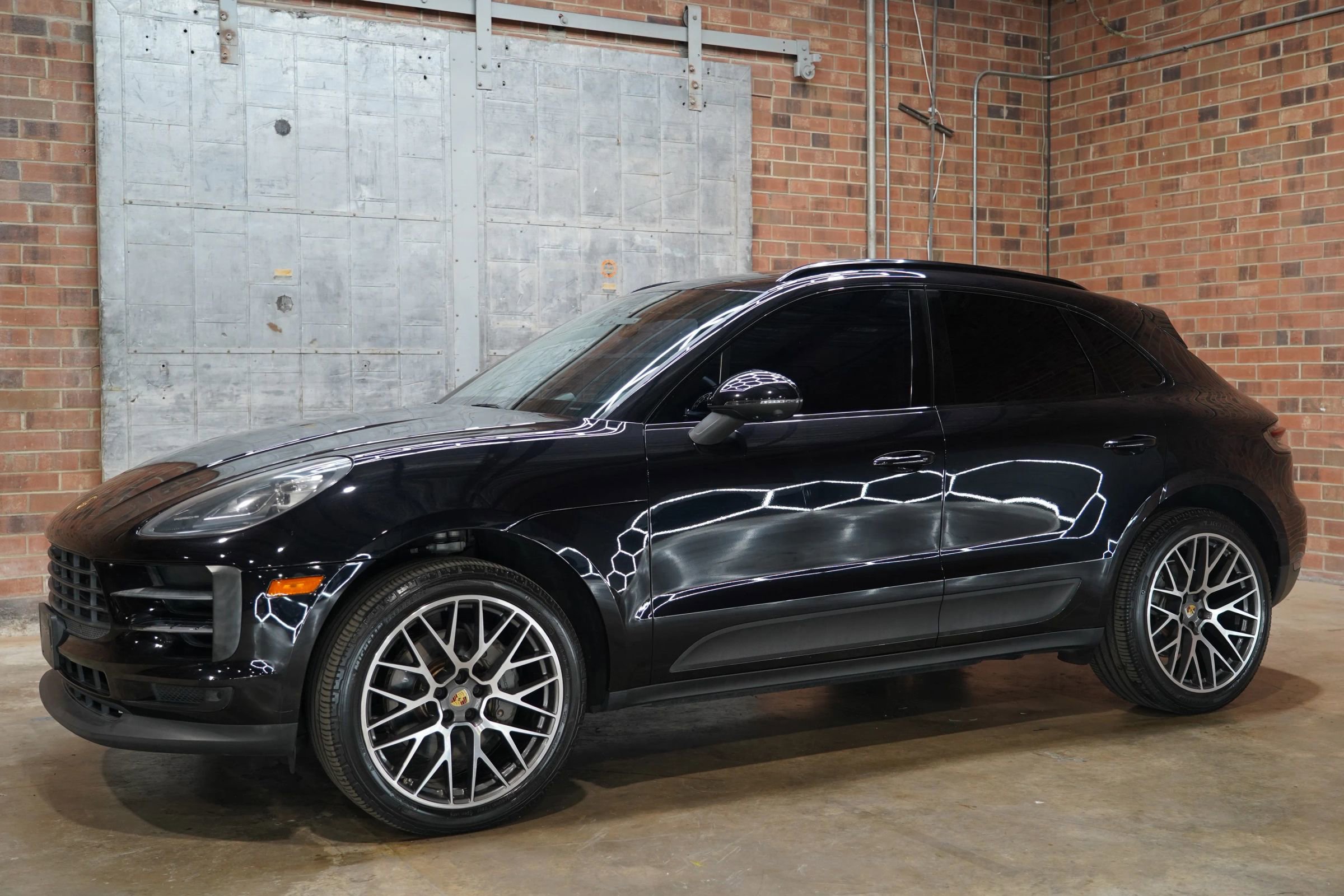 Used 2019 Porsche Macan S image 9