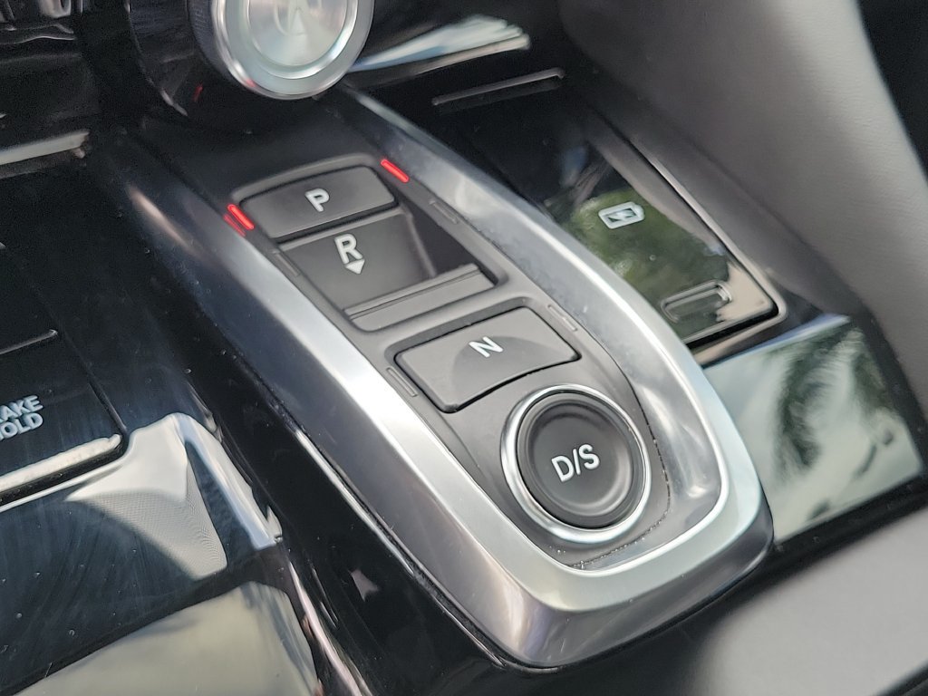 Used 2025 Acura MDX w/ Technology Package FWD image 36