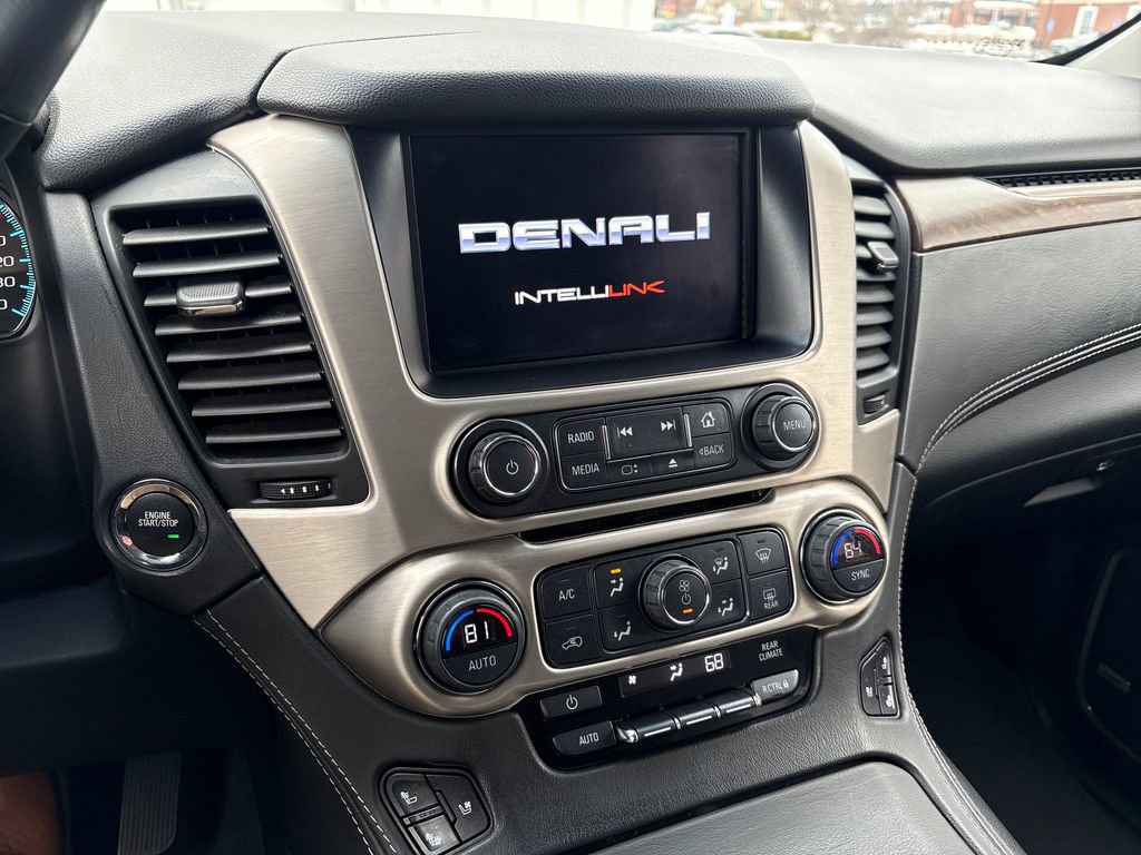 Used 2019 GMC Yukon Denali w/ Denali Ultimate Package image 22