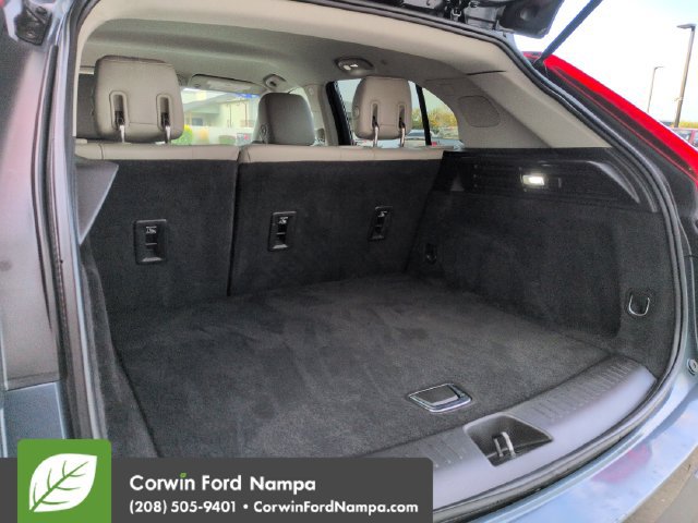 Used 2019 Cadillac XT4 Luxury FWD image 29