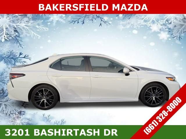 Used 2024 Toyota Camry SE image 6