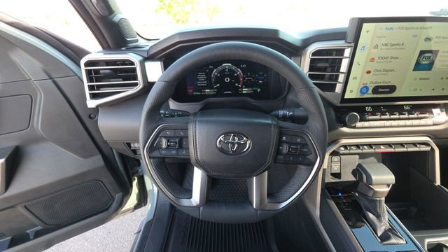 Used 2025 Toyota Tundra Limited image 25