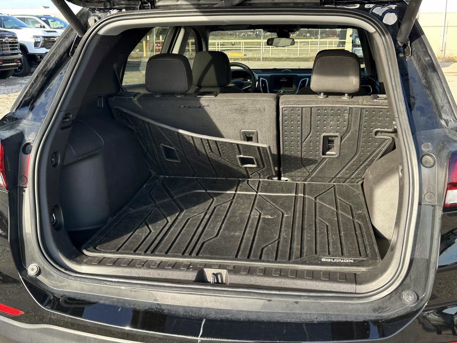 Used 2024 Chevrolet Equinox LT w/ LPO, Floor Liner Package image 10