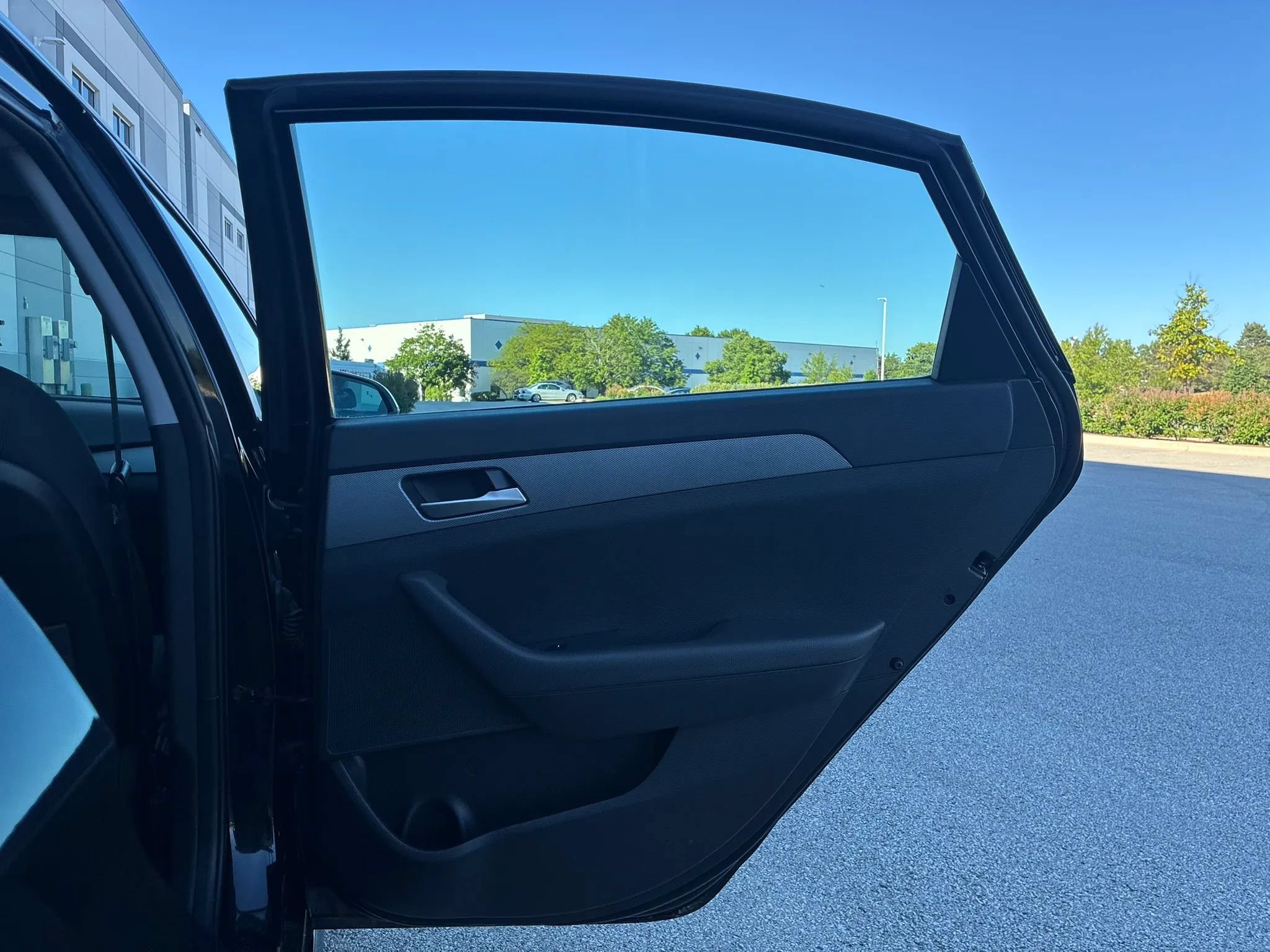 Used 2018 Hyundai Sonata SE FWD image 17