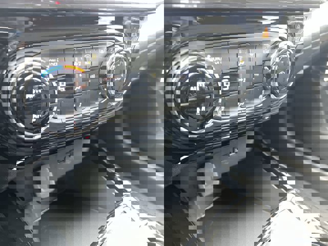 New 2026 Chevrolet Trax ACTIV w/ Driver Confidence Package image 11