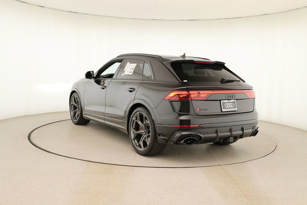 New 2026 Audi RS Q8 performance image 4