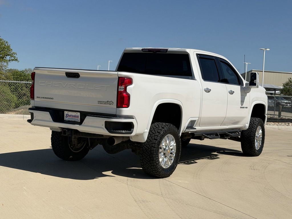 Used 2021 Chevrolet Silverado 2500 High Country w/ Z71 Off-Road Package image 5