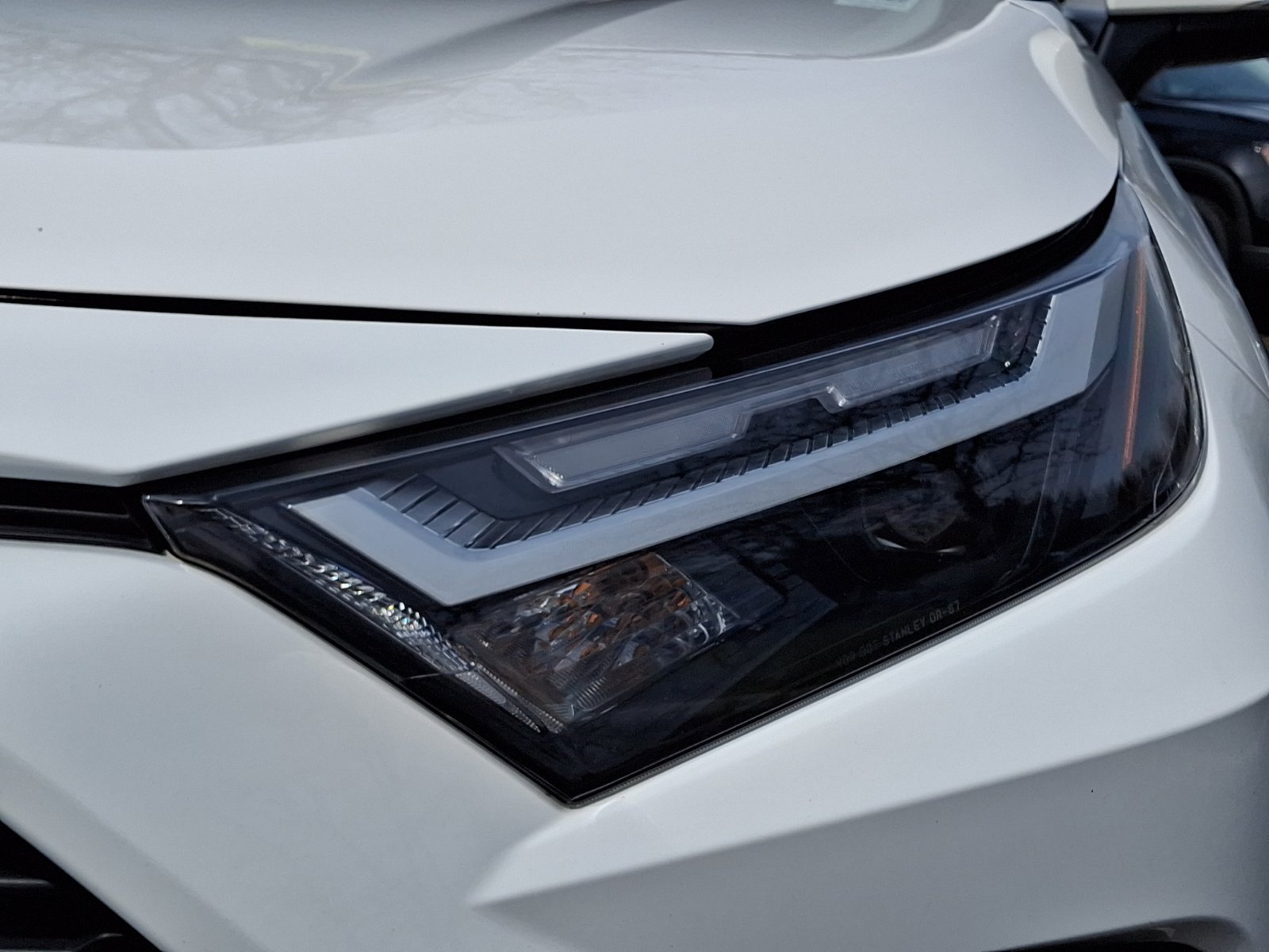 Used 2023 Toyota RAV4 XLE image 10