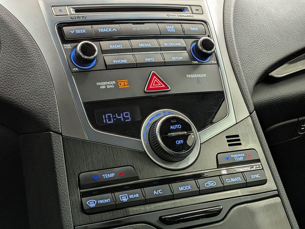 Used 2016 Hyundai Azera FWD image 22