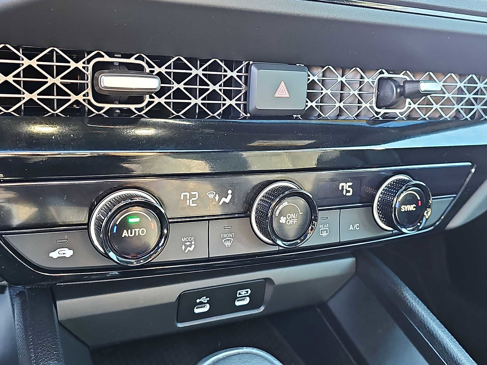 Used 2024 Honda Accord Sport image 16