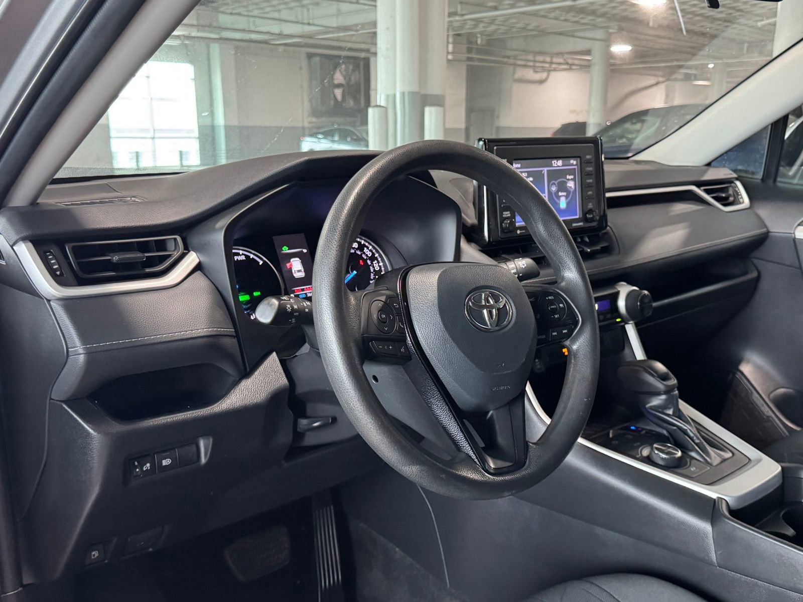 Used 2021 Toyota RAV4 XLE image 14