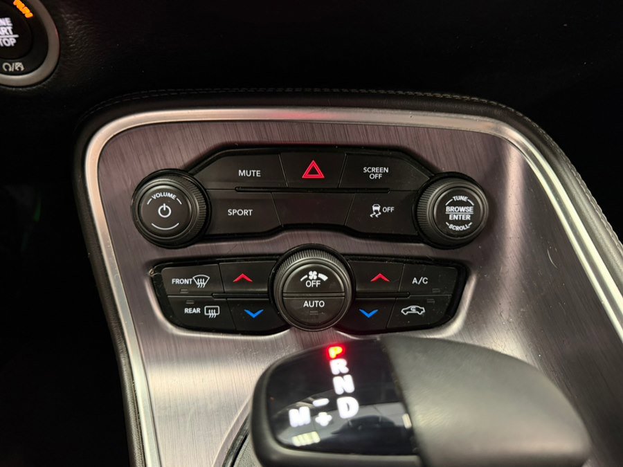 Used 2018 Dodge Challenger SXT w/ Super Sport Group (SS/T) RWD image 38