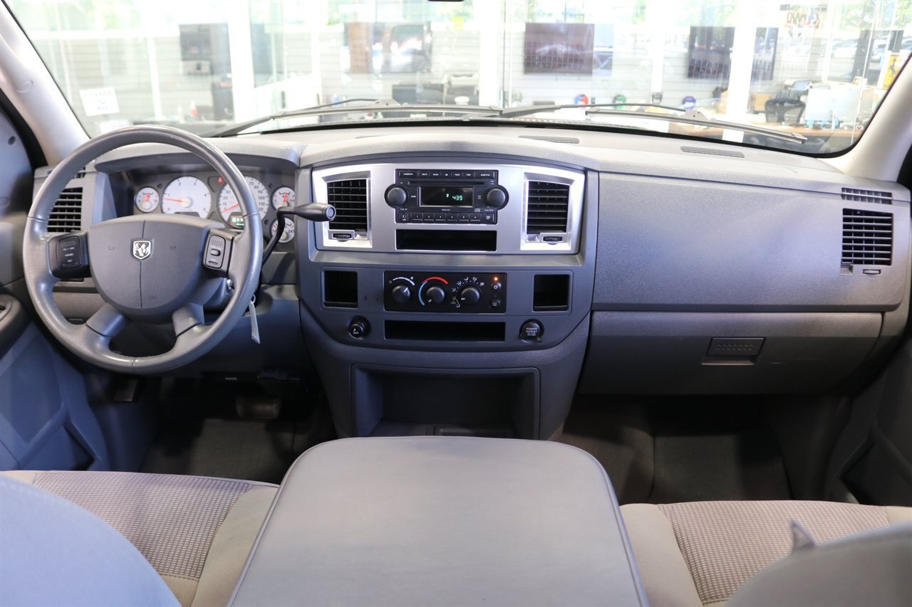 Used 2007 Dodge Ram 2500 Truck SLT w/ Quad Cab Big Horn Value Group AWD/4WD image 17