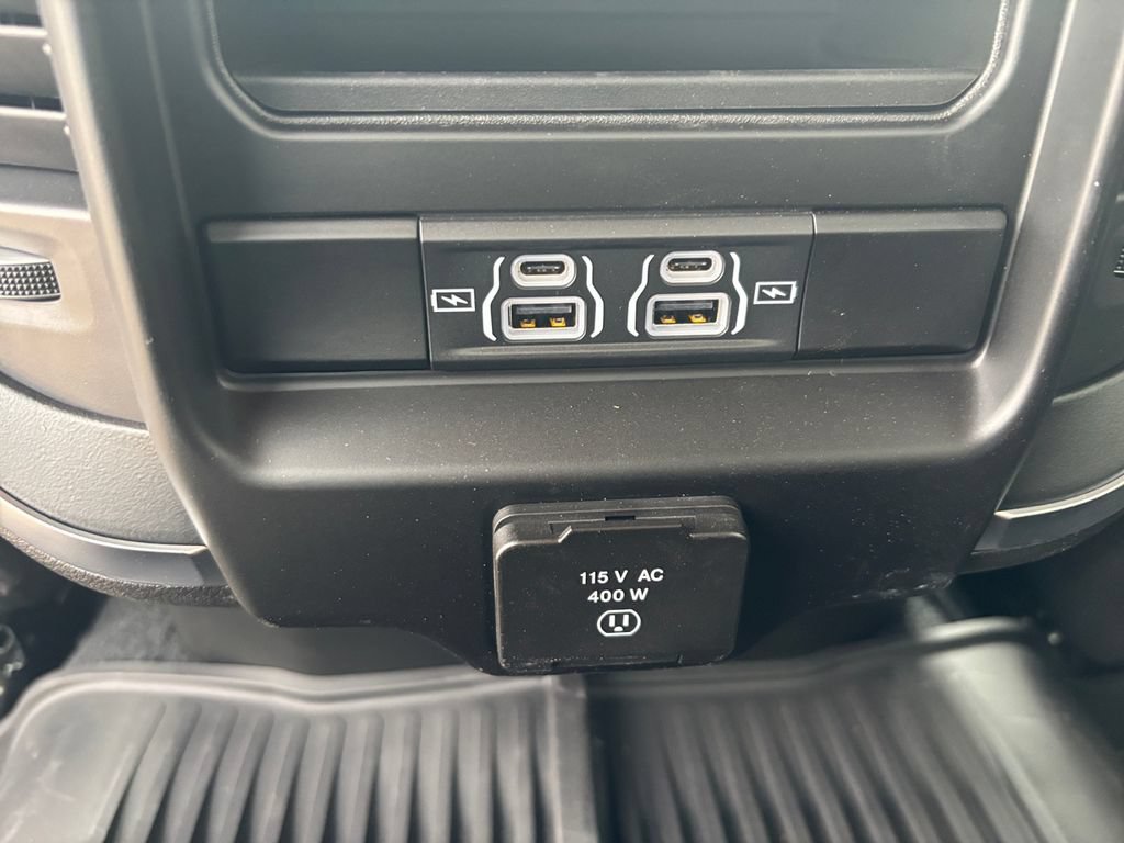 New 2025 RAM 2500 Big Horn AWD/4WD image 25