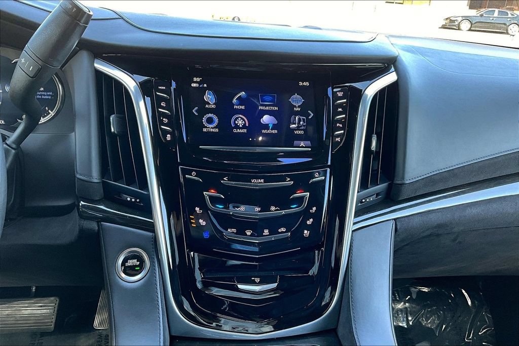 Used 2020 Cadillac Escalade Platinum AWD/4WD image 14
