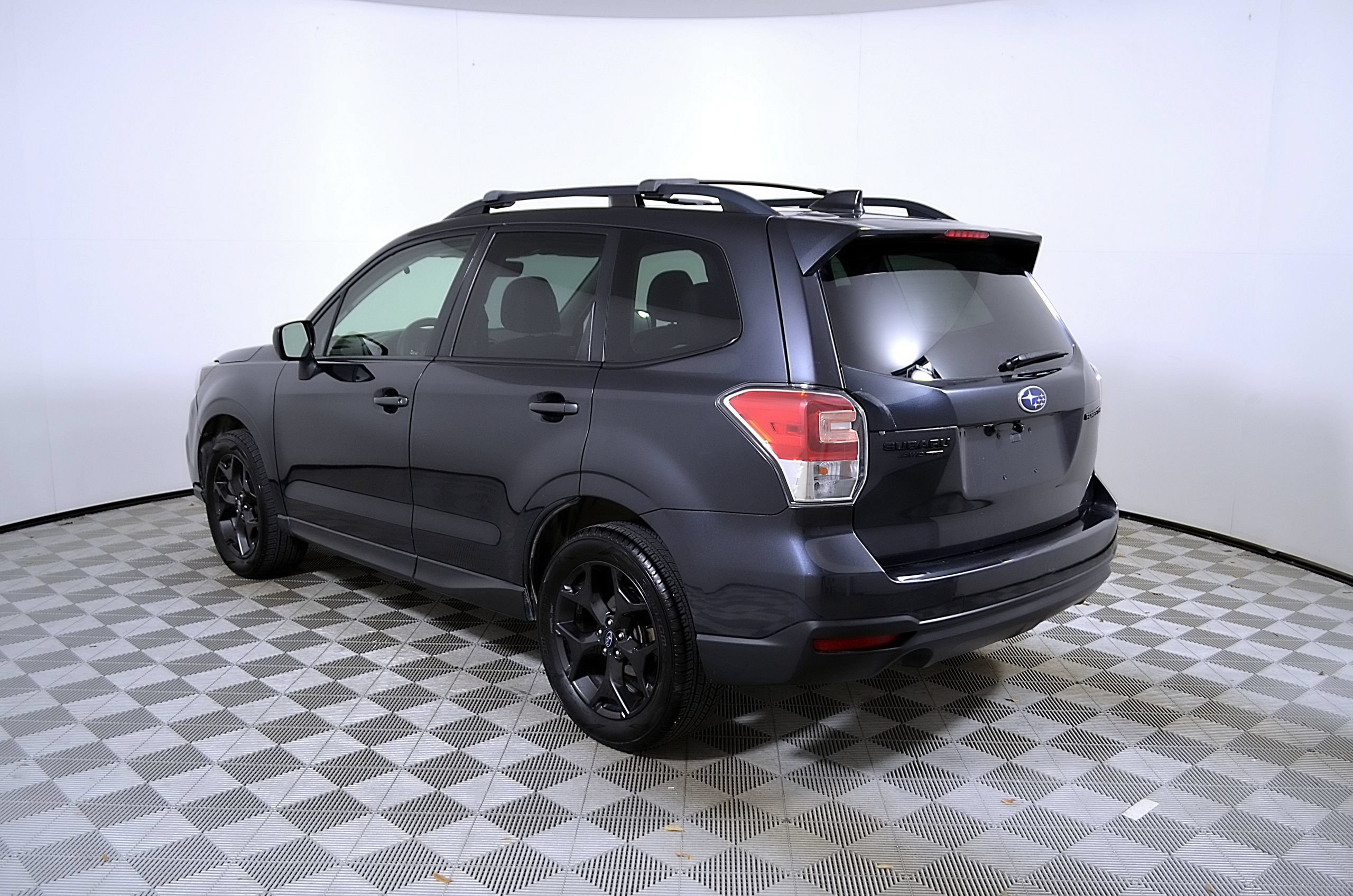 Used 2018 Subaru Forester 2.5i Premium AWD/4WD image 9