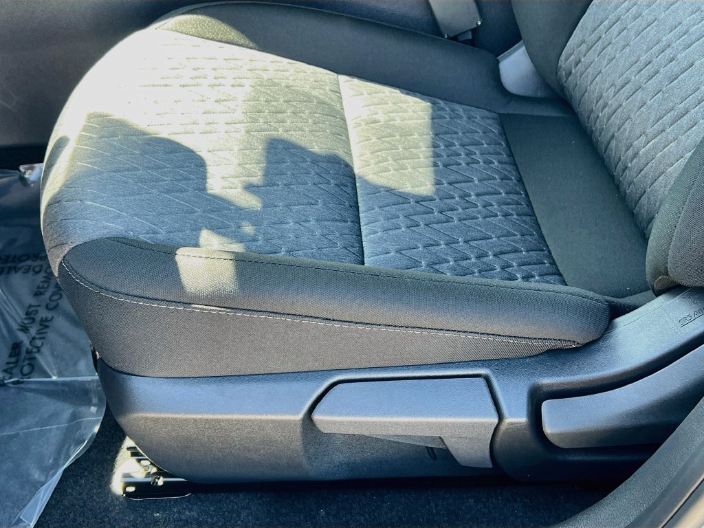 New 2027 Nissan Sentra SV FWD image 18