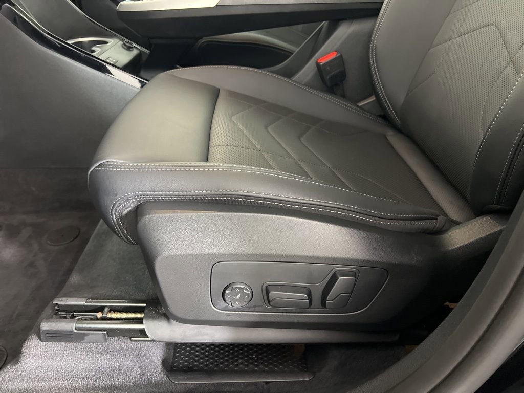 Used 2026 BMW X1 xDrive28i w/ Technology Package AWD/4WD image 18