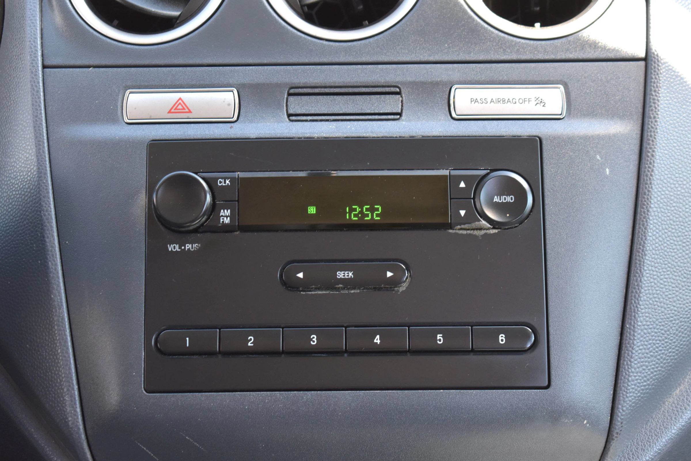 Used 2012 Ford Transit Connect XL FWD image 19