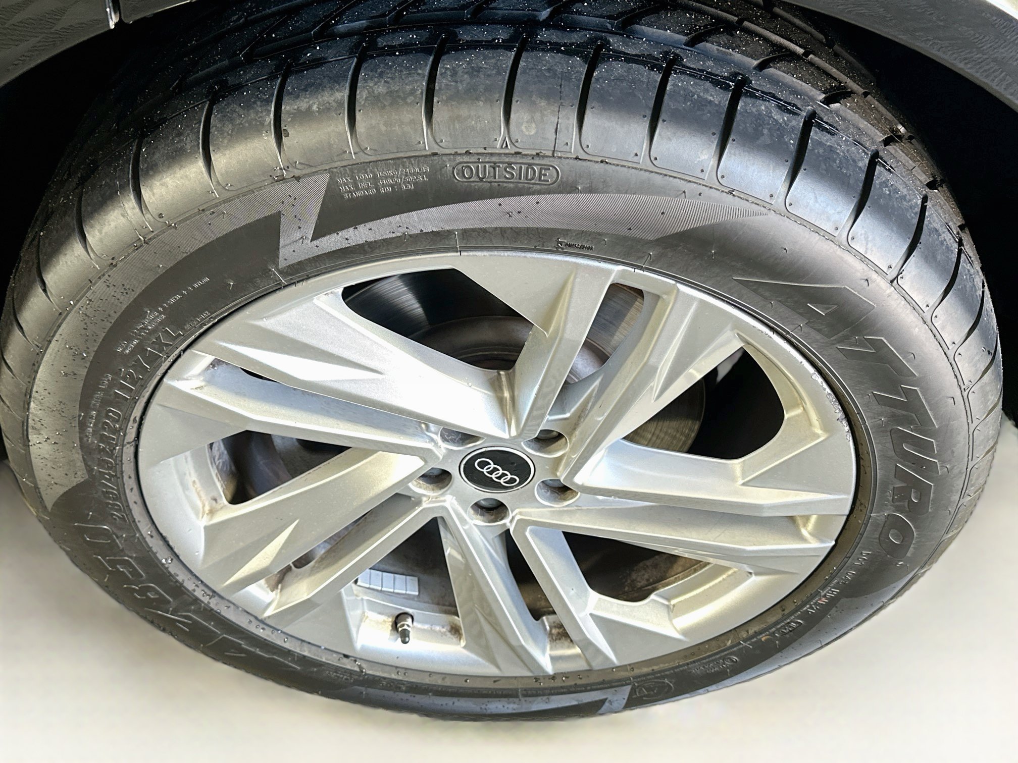Used 2022 Audi Q7 2.0T Premium Plus w/ Premium Plus Package AWD/4WD image 11