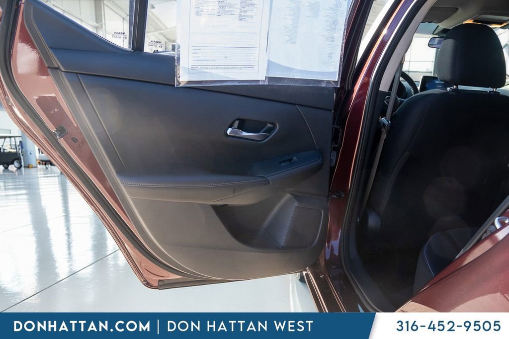 Used 2021 Nissan Sentra SV image 17