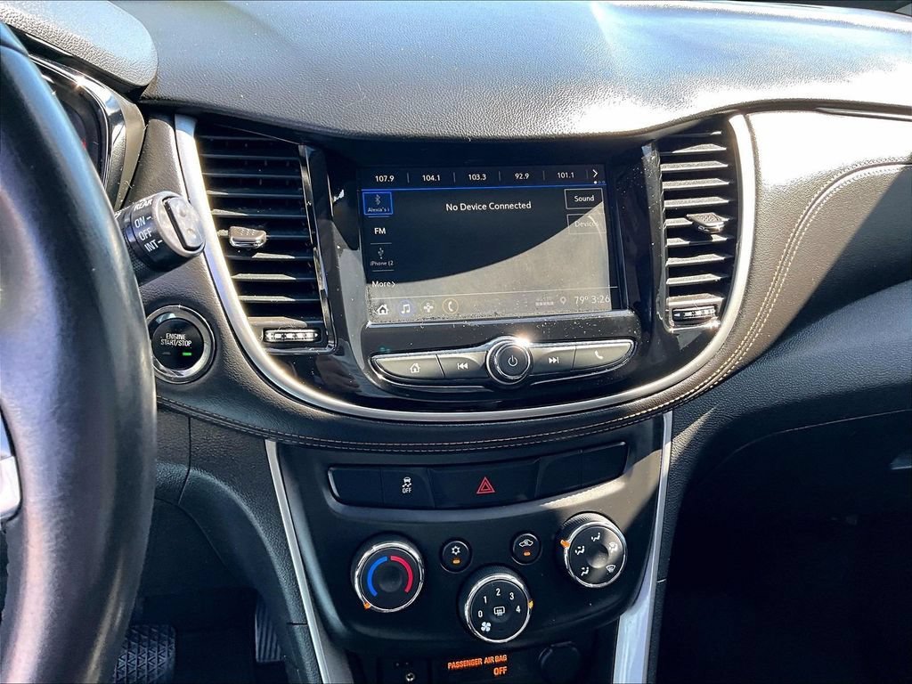 Used 2018 Chevrolet Trax LT w/ LT Convenience Package AWD/4WD image 25