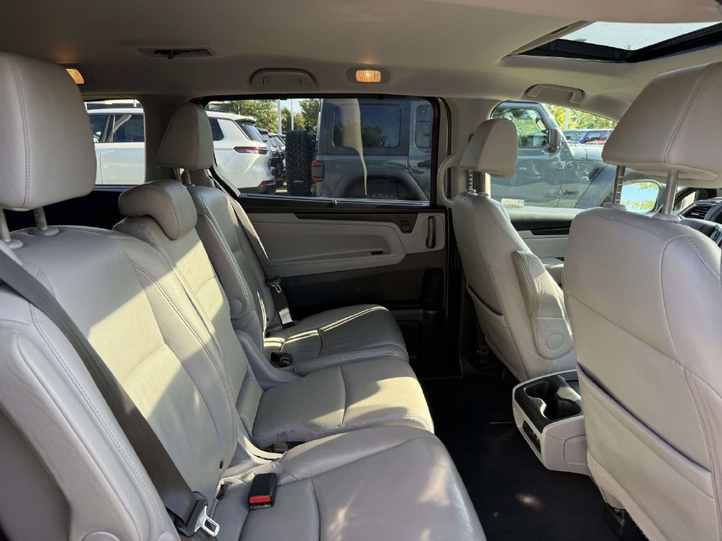 Used 2019 Honda Odyssey EX-L image 16