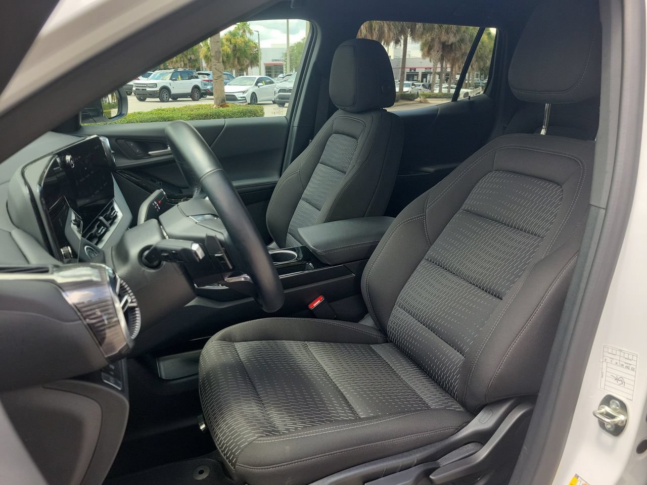 Used 2026 Chevrolet Equinox LT FWD image 15