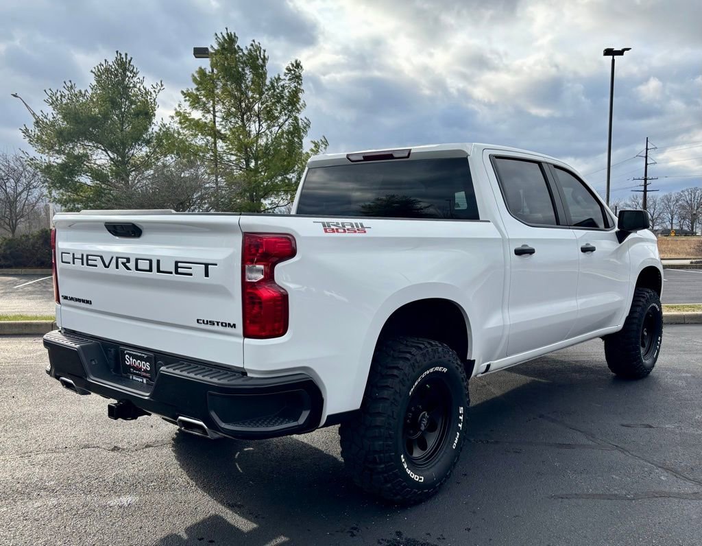 Used 2023 Chevrolet Silverado 1500 Custom Trail Boss w/ LPO, Dark Essentials Package image 8