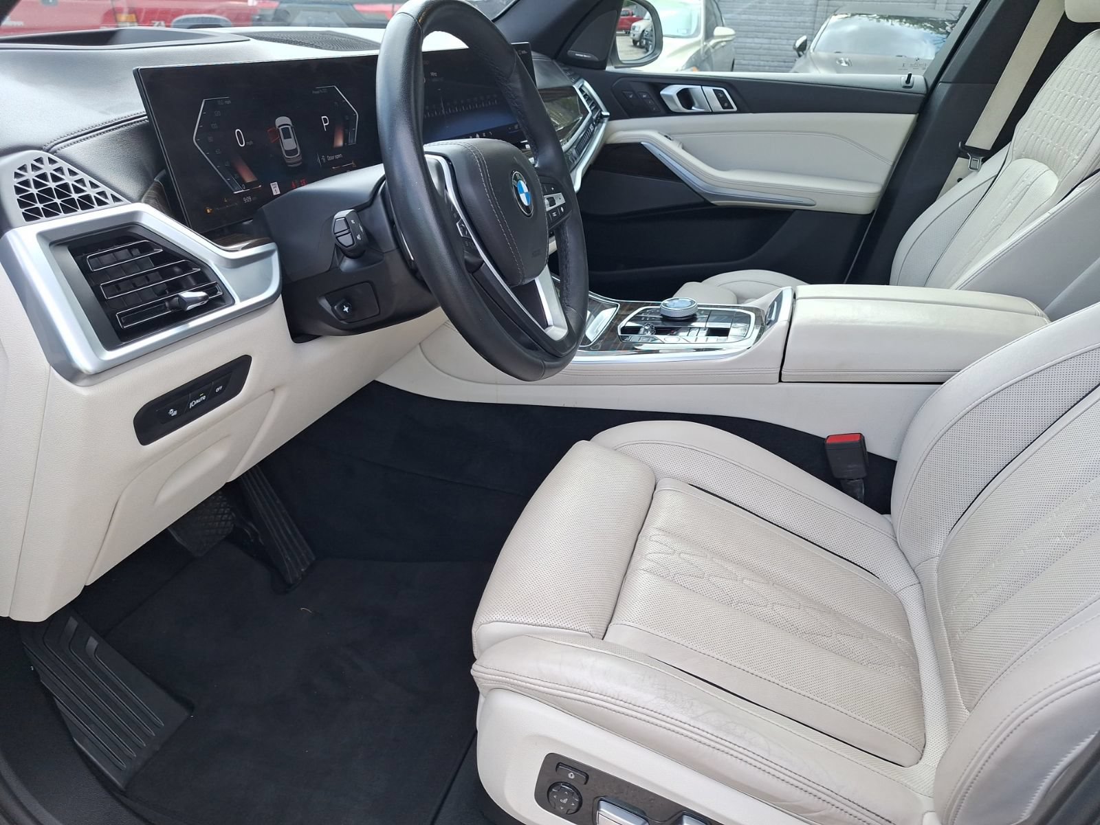 Used 2024 BMW X5 xDrive40i w/ Executive Package AWD/4WD image 15