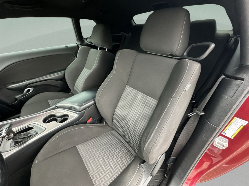 Used 2022 Dodge Challenger R/T RWD image 22